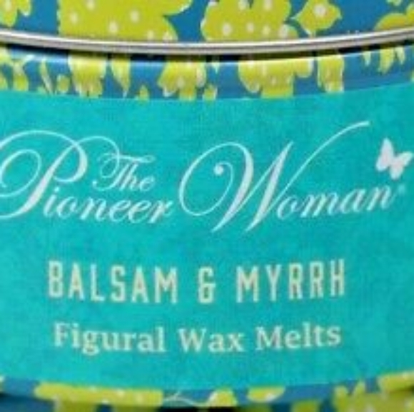 Pioneer Woman Wax Melts 2 Tins - Picture 4 of 7